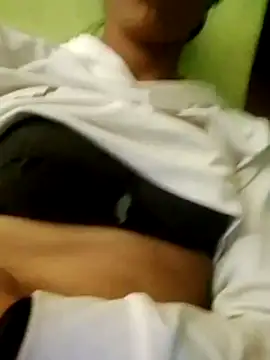 Snapshot of wifedesi7050 chatting on April 2026 08:09:02 AM wifedesi7050 online show from April 2026 08:09:02 AM