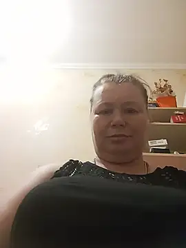 KiraStanton online show from May 2026 06:58:01 PM