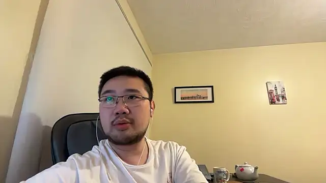 jasonryu2025 online show from April 2026 08:00:02 PM