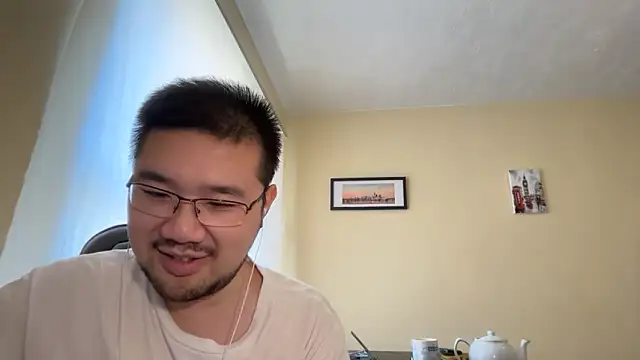 jasonryu2025 online show from April 2026 12:29:02 PM