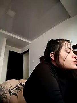 Dakotattoo online show from April 2026 09:45:01 PM