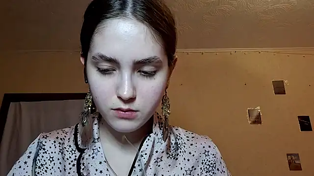 Katelemon online show from March 2026 01:23:02 PM