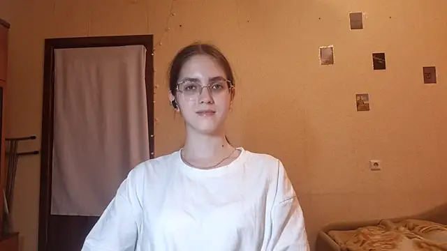 Katelemon online show from July 2026 03:03:02 PM