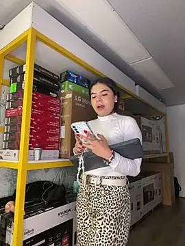 Ambarina  online show from May 2026 11:51:02 AM