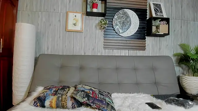 sari clark online show from February 2026 02:14:01 PM