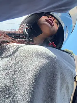 susi chimm online show from March 2026 03:07:02 PM