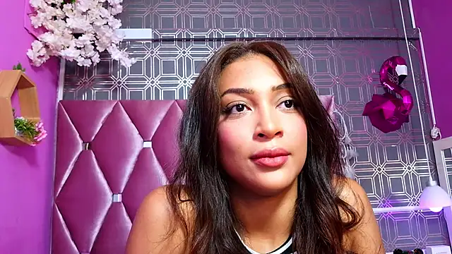 PAU TAFUR online show from April 2026 03:41:01 AM