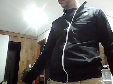 FabioZoe1 online show from May 2026 03:36:01 AM