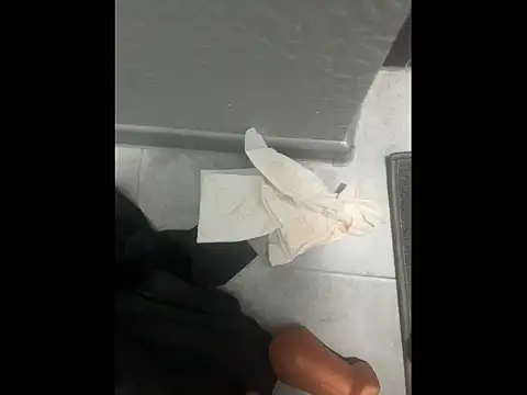 Snapshot of ObedientMonolith646 chatting on April 2026 08:07:02 PM ObedientMonolith646 online show from April 2026 08:07:02 PM