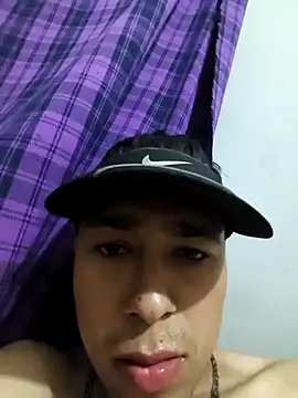 Rojasyer online show from February 2026 03:18:01 AM