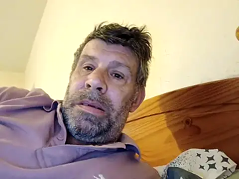 stud2512 online show from April 2026 06:27:01 PM