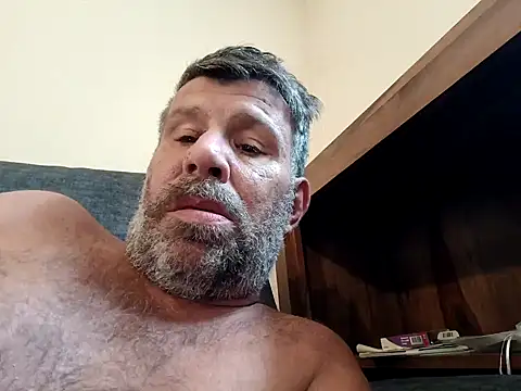 stud2512 online show from May 2026 04:17:02 PM