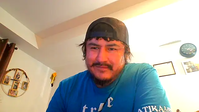 Snapshot of Bouncywarrior chatting on February 2026 03:15:02 AM Bouncywarrior online show from February 2026 03:15:02 AM