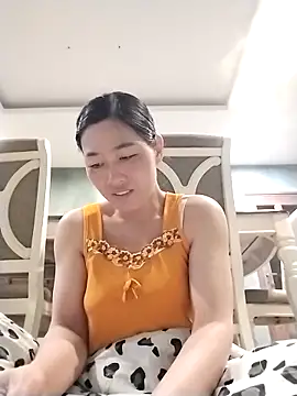 lris-Beauty77 online show from February 2026 11:25:01 PM