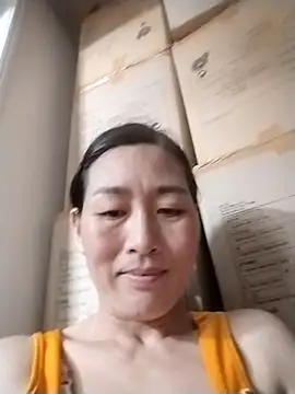 lris-Beauty77 online show from March 2026 03:01:01 PM