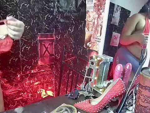 MistressMileenaMiami online show from May 2026 10:49:02 PM