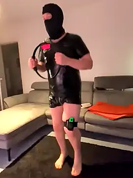 Latex GamerGuy online show from February 2026 05:44:02 PM