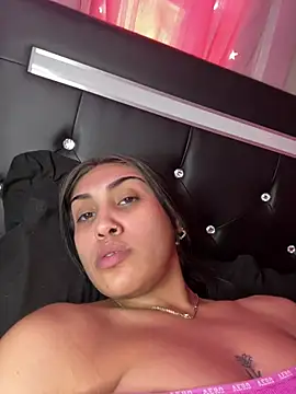 Camilaaaice online show from February 2026 09:46:01 PM