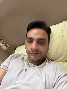 online4u08 online show from March 2026 03:18:02 PM