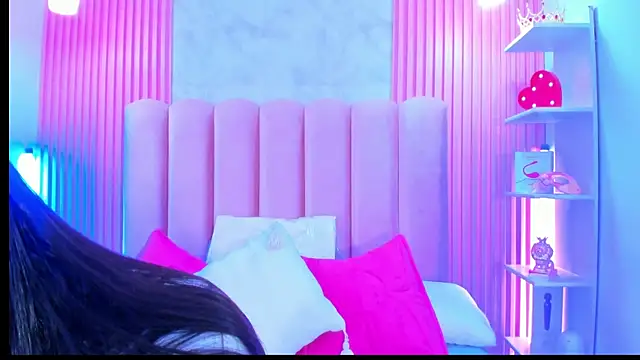 ArianaRougee online show from July 2026 03:32:01 AM
