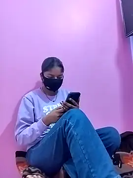 Rinki hot25 online show from February 2026 04:05:02 PM