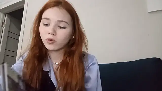 Snapshot of DizzyRina chatting on March 2026 03:16:02 PM DizzyRina online show from March 2026 03:16:02 PM