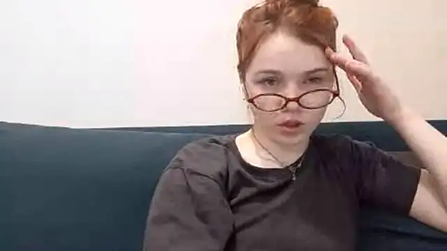 Snapshot of DizzyRina chatting on March 2026 03:56:01 PM DizzyRina online show from March 2026 03:56:01 PM