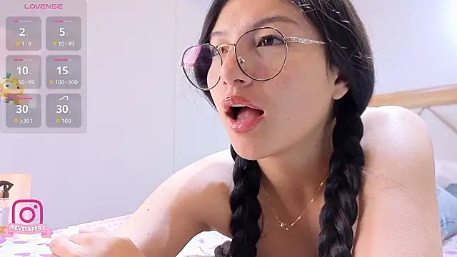 eva depp  online show from March 2026 10:32:01 AM