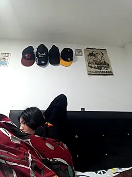 Little Sweett online show from March 2026 09:41:01 PM