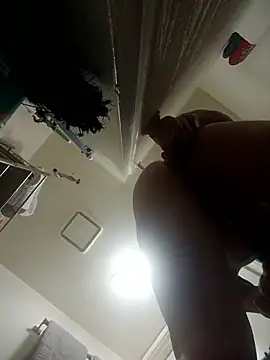 scottjay80 online show from April 2026 07:31:02 PM