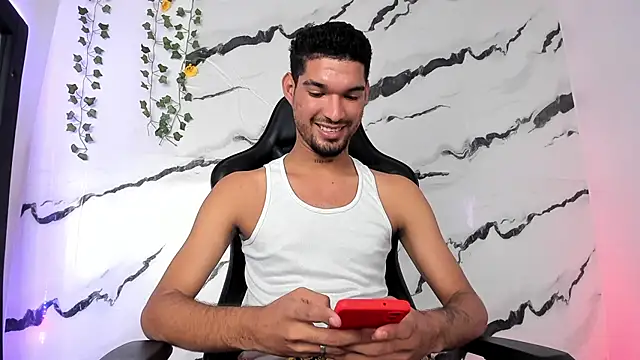 CarlosHotVibes online show from February 2026 01:09:02 PM