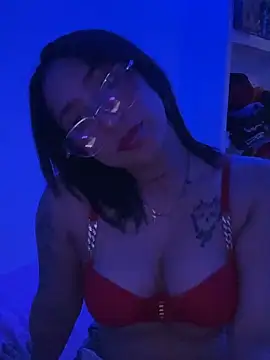 Snapshot of La_perversa2 chatting on February 2026 09:24:02 PM La perversa2 online show from February 2026 09:24:02 PM