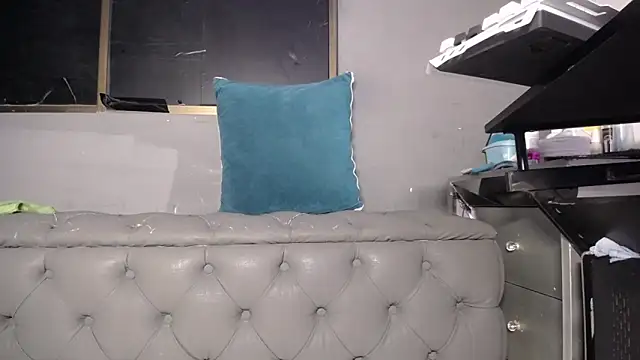 dirty 27cms online show from February 2026 11:09:02 PM