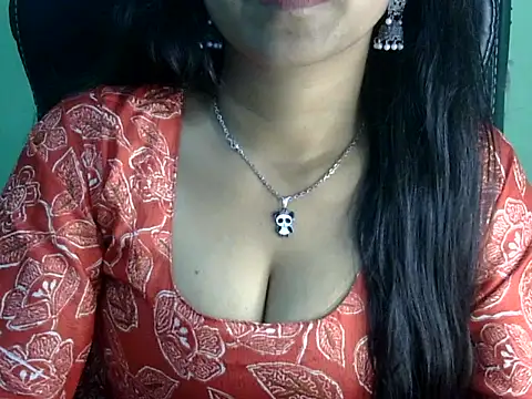 cute momo love online show from March 2026 05:07:02 AM