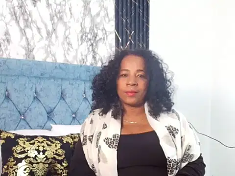 Snapshot of Jazminsweet_4 chatting on February 2026 01:53:02 PM Jazminsweet 4 online show from February 2026 01:53:02 PM