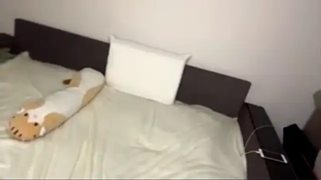 Snapshot of Adeliina_Baby chatting on February 2026 06:50:02 PM Adeliina Baby online show from February 2026 06:50:02 PM