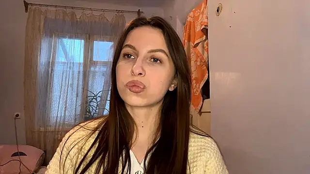 Snapshot of Lianacutesoules chatting on February 2026 03:11:02 PM Lianacutesoules online show from February 2026 03:11:02 PM