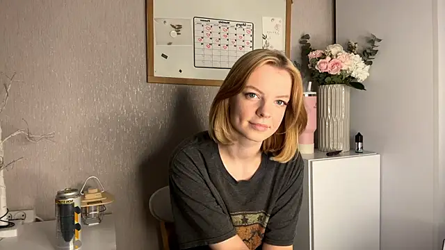 Snapshot of Marry_Sornatiko chatting on February 2026 06:08:01 PM Marry Sornatiko online show from February 2026 06:08:01 PM