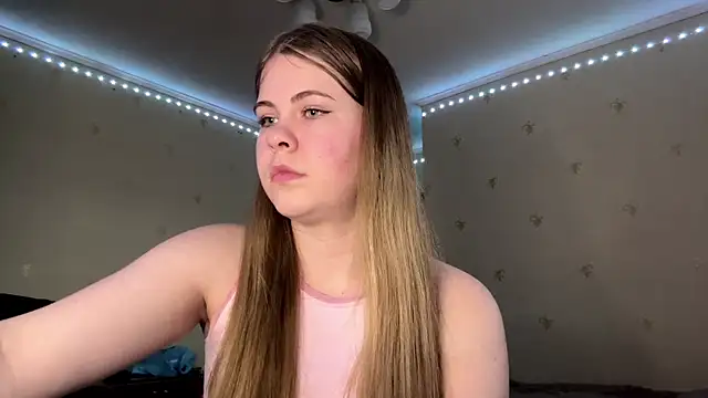 Amy Maev online show from March 2026 02:17:01 PM