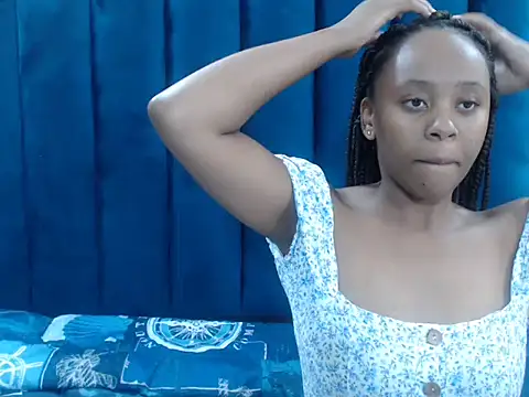 CreamyTea online show from March 2026 05:35:02 AM