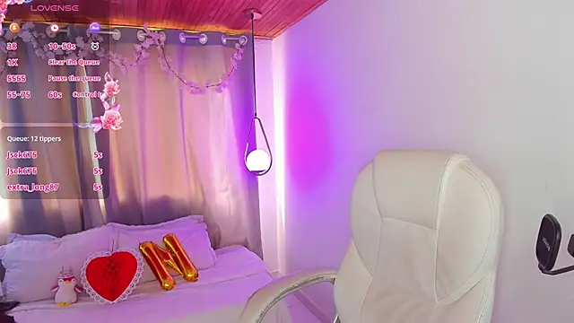 NixieSterling online show from May 2026 07:45:02 PM