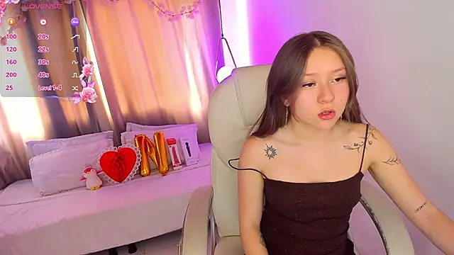NixieSterling online show from May 2026 07:42:02 PM