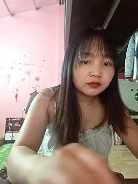 Snapshot of Myna5790 chatting on February 2026 10:29:01 PM Myna5790 online show from February 2026 10:29:01 PM