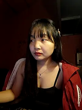 Snapshot of Myna5790 chatting on February 2026 11:03:02 PM Myna5790 online show from February 2026 11:03:02 PM