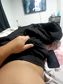 Danielpaudoce1 online show from February 2026 06:53:01 PM