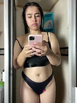 I Valentina online show from March 2026 06:46:02 PM