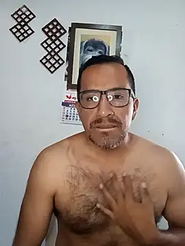 DIEGOLUIS2026 online show from June 2026 04:50:01 PM