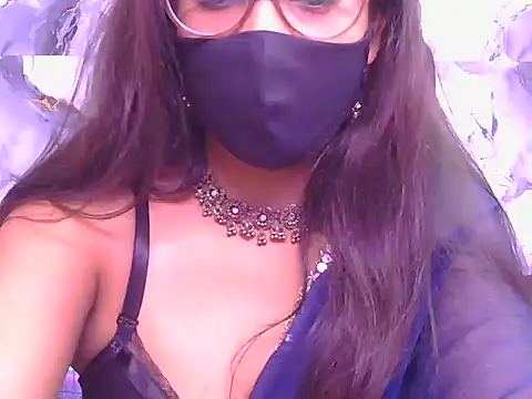 Aayesha-queen online show from May 2026 04:18:02 AM