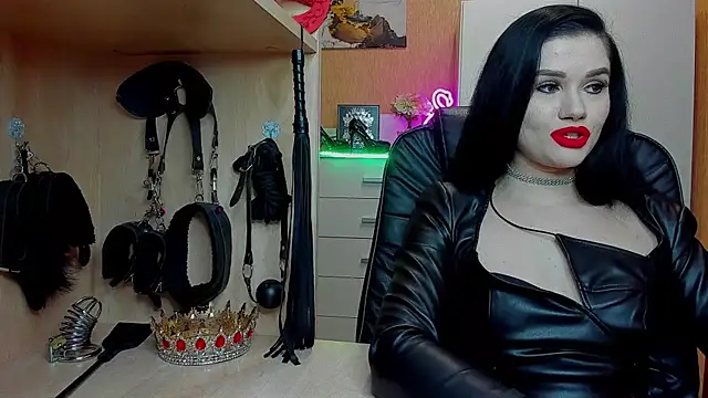 KristiTopxx online show from April 2026 07:53:02 PM