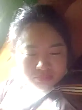 Snapshot of Meo-catwet chatting on April 2026 05:25:01 AM Meo-catwet online show from April 2026 05:25:01 AM